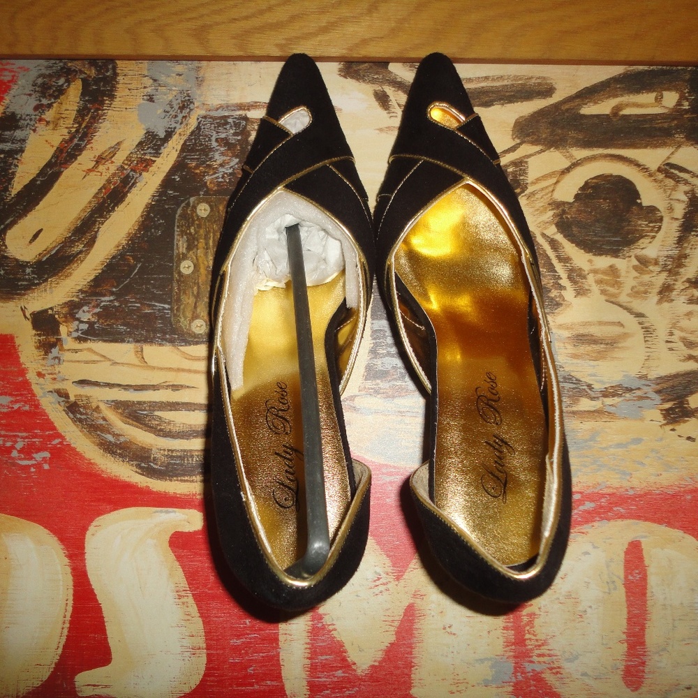 LADY ROSE BLACK GOLD MICRO SUEDE 7.5 WOMEN'S SHOES